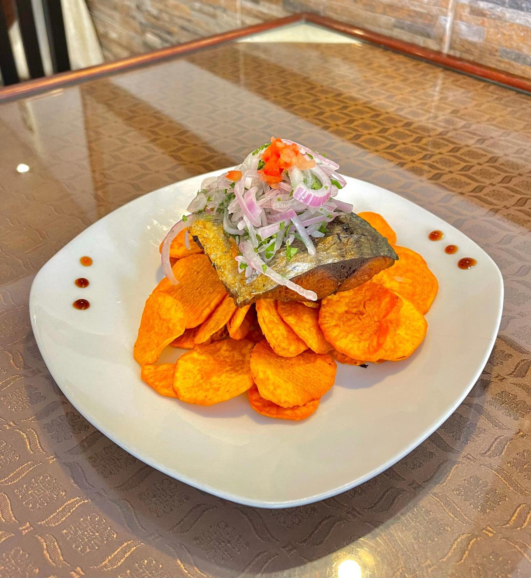 Jultom Inn Hotel & Suites Trujillo Kültér fotó