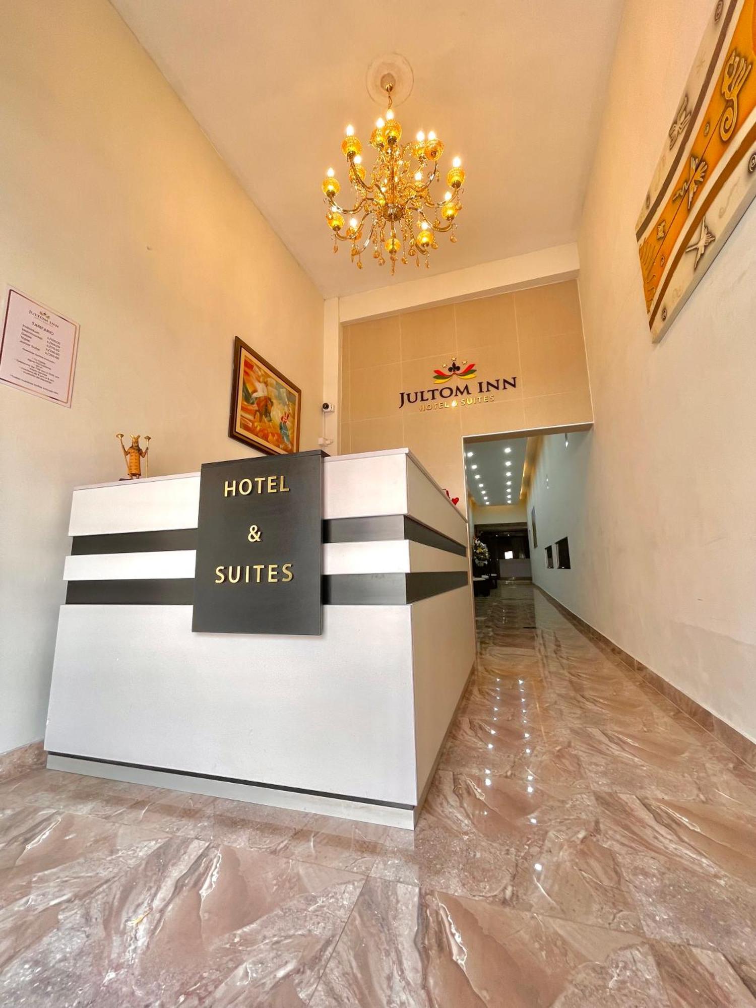 Jultom Inn Hotel & Suites Trujillo Kültér fotó