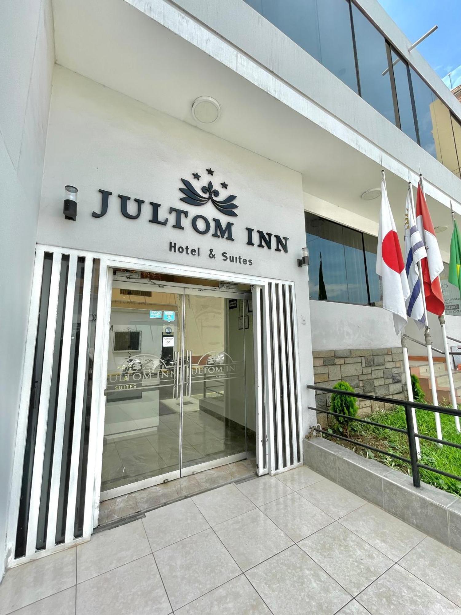 Jultom Inn Hotel & Suites Trujillo Kültér fotó