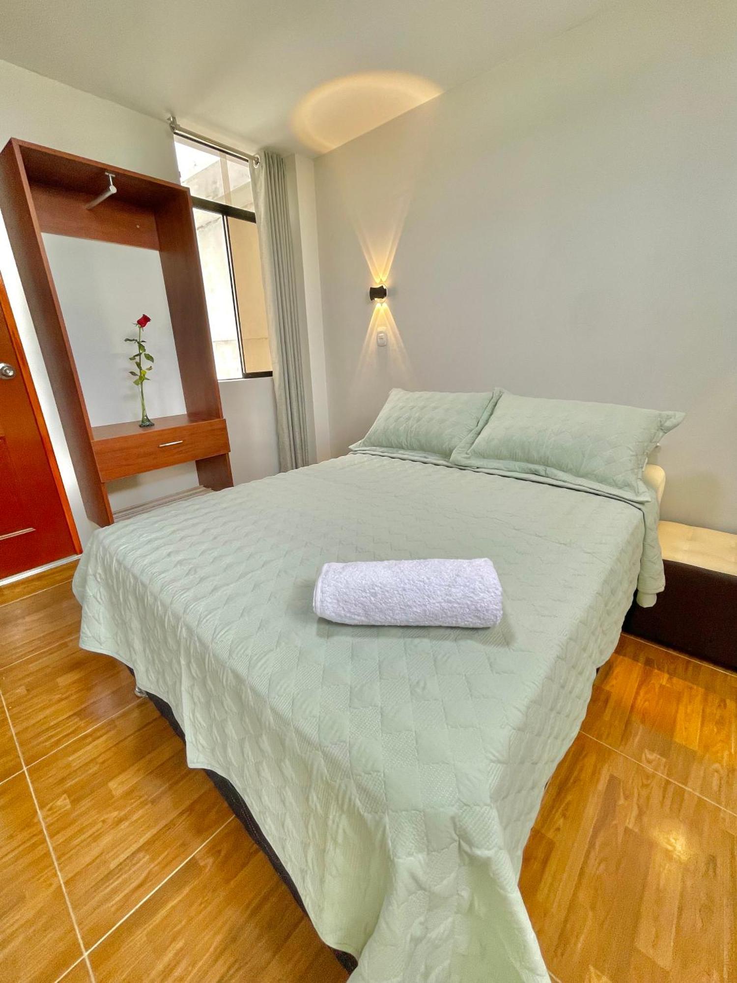 Jultom Inn Hotel & Suites Trujillo Kültér fotó