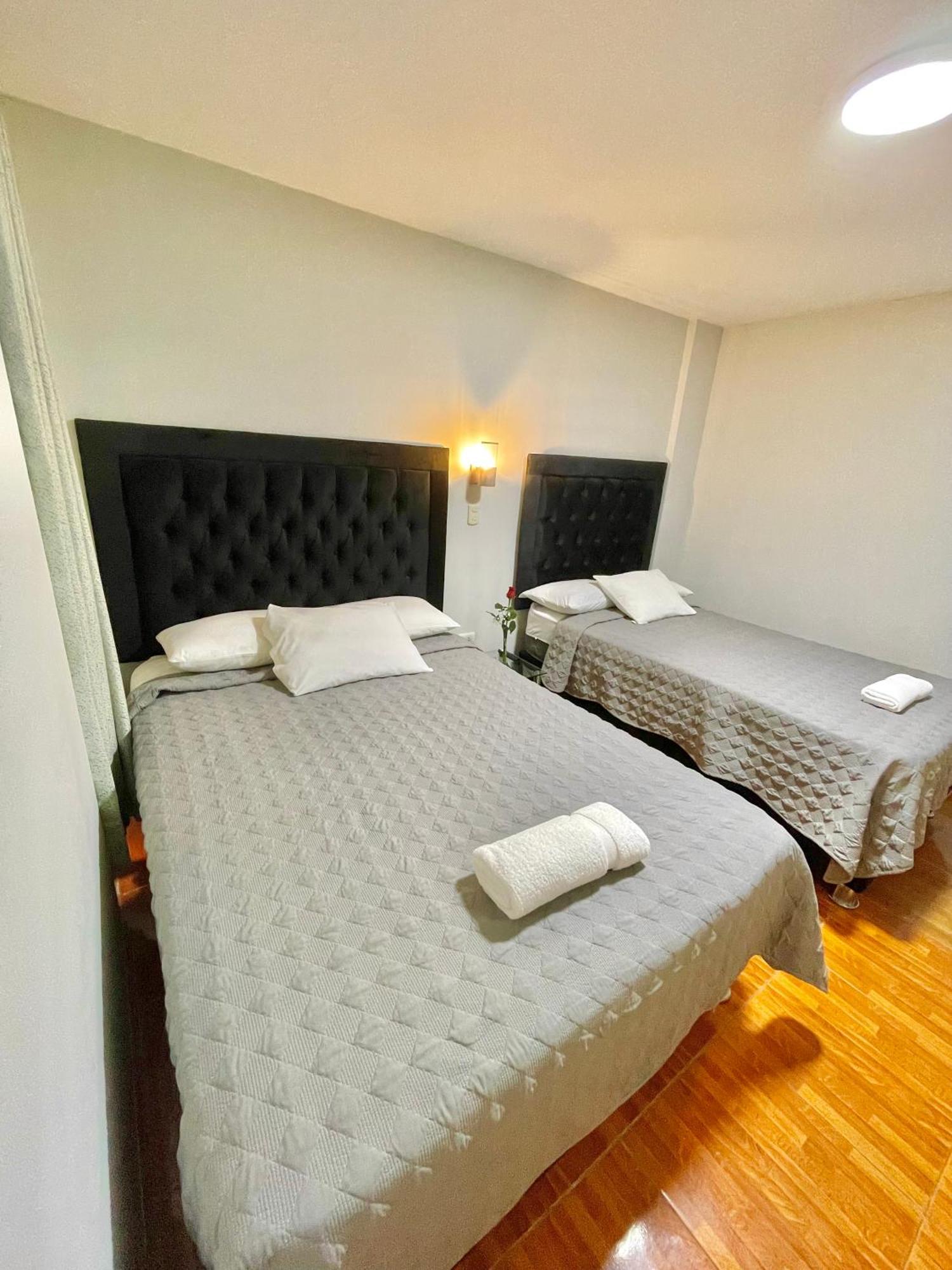 Jultom Inn Hotel & Suites Trujillo Kültér fotó