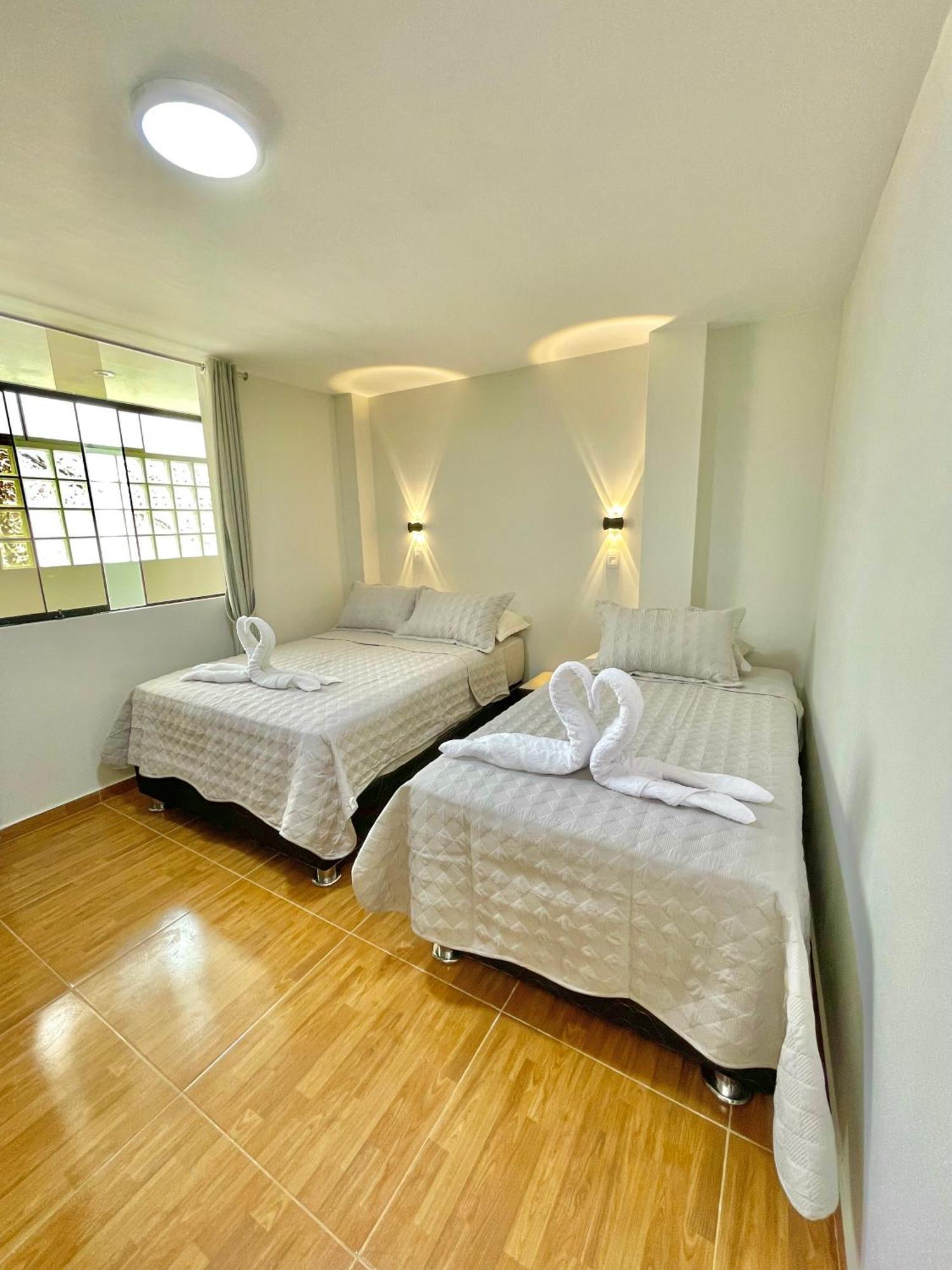Jultom Inn Hotel & Suites Trujillo Kültér fotó