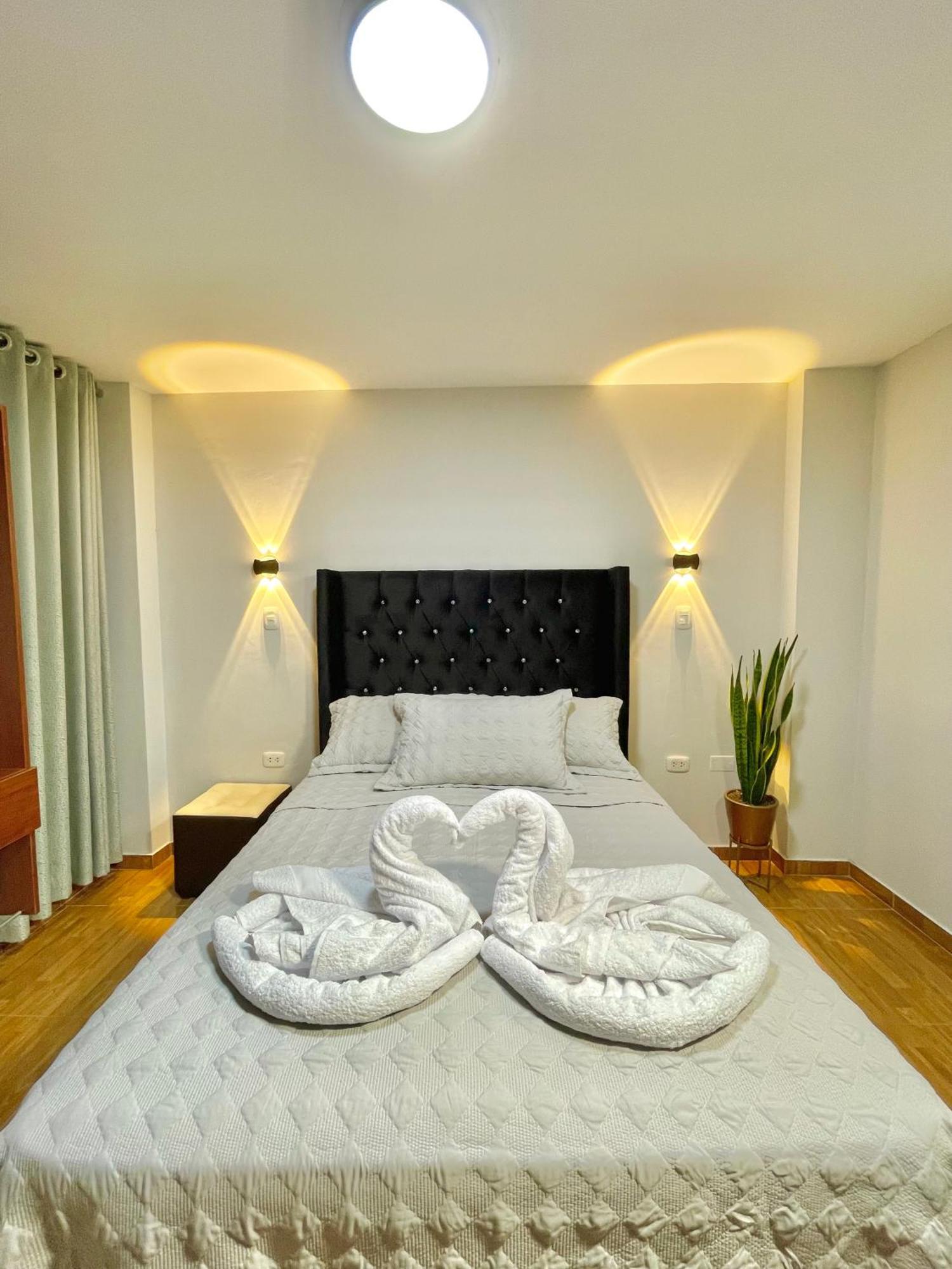 Jultom Inn Hotel & Suites Trujillo Kültér fotó